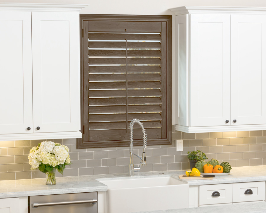 Hunter Douglas shutters blackout solutions Lincoln 95648